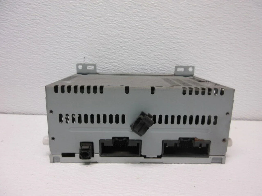 Pre-Owned 2017-2019  Transit 150 250 350 AM FM CD MP3 Radio Receiver OEM LKQ (Good)