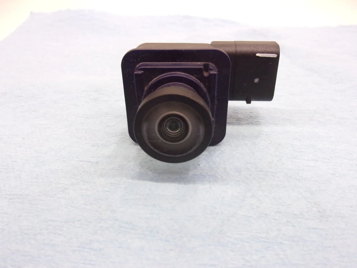 Pre-Owned 2019-2023  Edge Rear View Camera Backup Camera K2GT-19G490-AA OEM (Good)