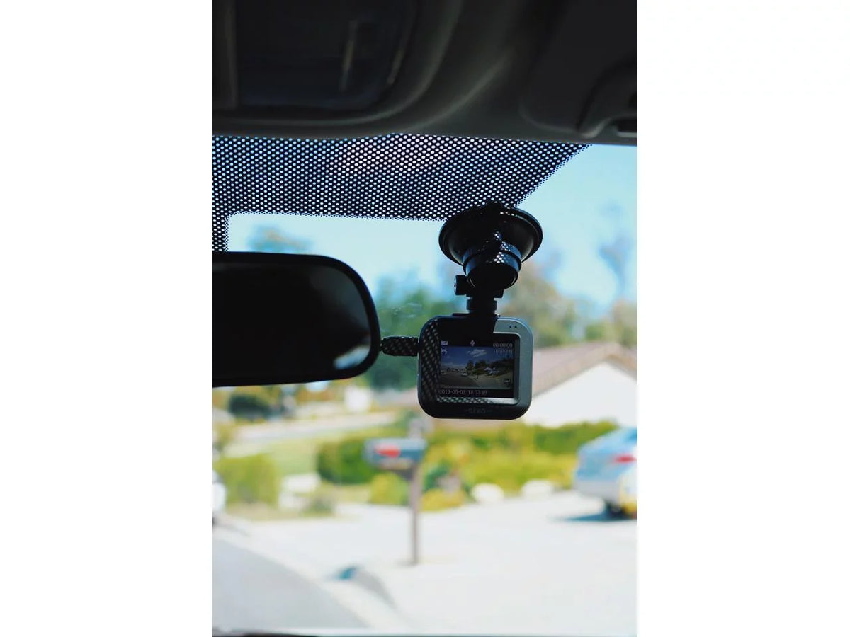 myGEKOgear - Orbit 122 - 1080P Dash Cam, G-Sensor, 8GB MicroSD Card and 2 Blindspot Mirrors Included