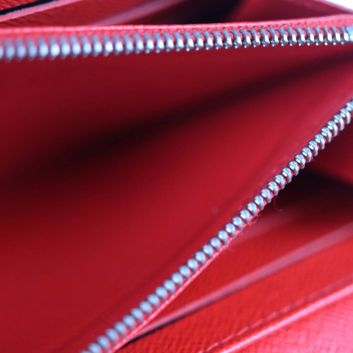 Pre-Owned LOUIS VUITTON Louis Vuitton Portefeuille Twist Long Wallet M61179 Epi Leather Coquelicot Bifold (Good)