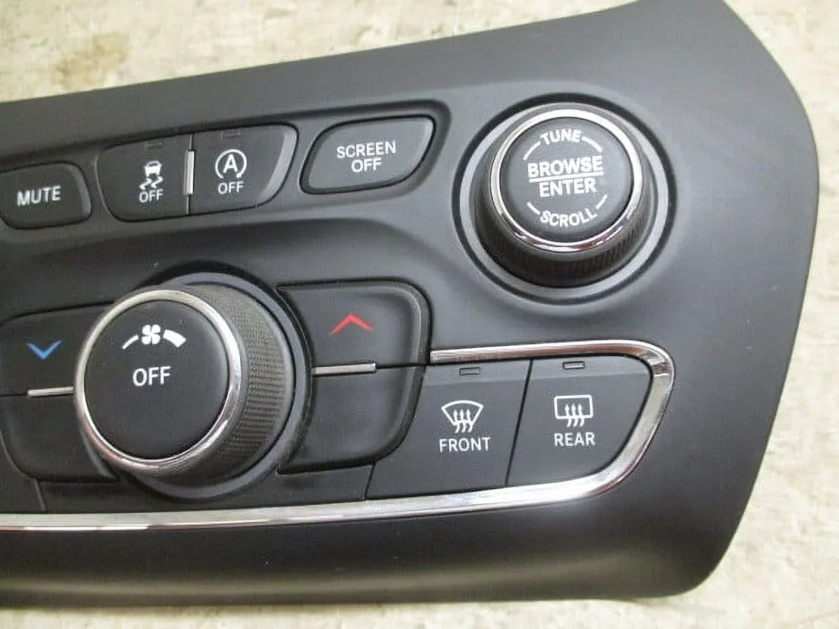 Pre-Owned 19 20 21 22 Jeep Cherokee Manual Climate AC Heater Temperature Control OEM LKQ (Good)